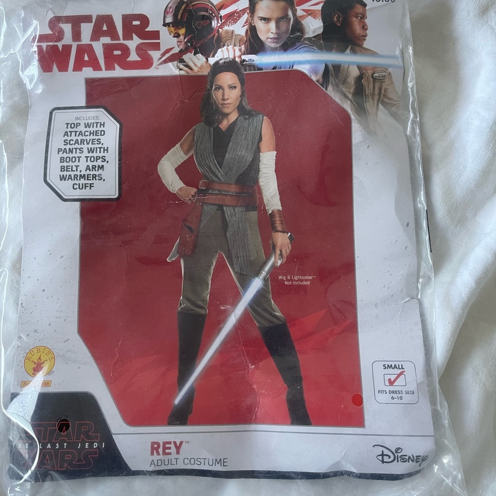 Star Wars: the Last Jedi Deluxe Rey Costume (Adult size S)